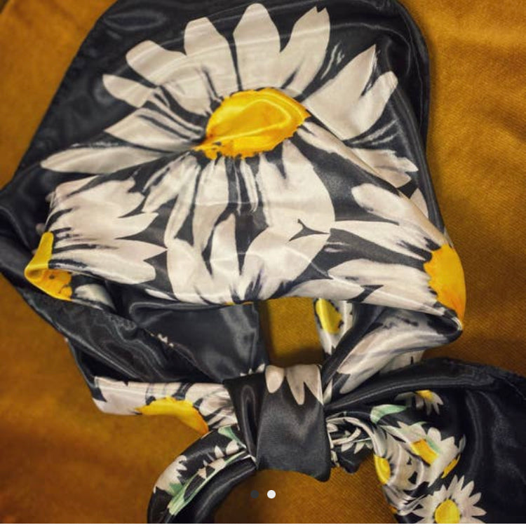 Daisy Mae Wild Rag