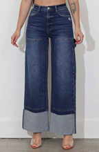 Load image into Gallery viewer, Zoey Jeans