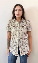 Load image into Gallery viewer, Retro Wild West Button UP
