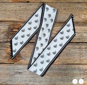 Black & White Paisley Skinny