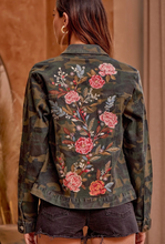 Load image into Gallery viewer, Sedona Camo Jacket
